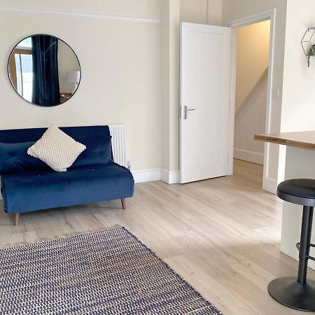 1 Ashford Road Guesthouse Redhill  Zewnętrze zdjęcie