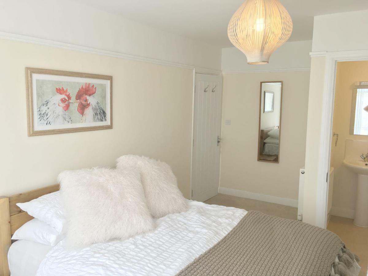 1 Ashford Road Guesthouse Redhill  Zewnętrze zdjęcie